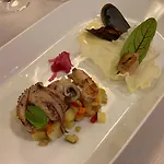 Carlton Hotel 4*