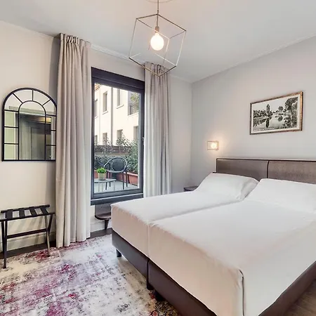 Otel Carlton