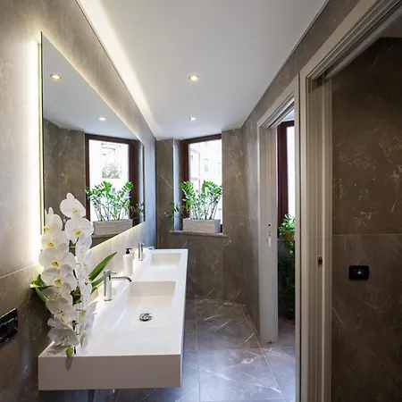 Hotel Carlton 4*