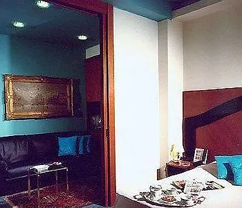 Hotel Carlton